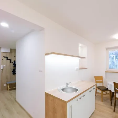 Appartamento Rázusa Centrum *